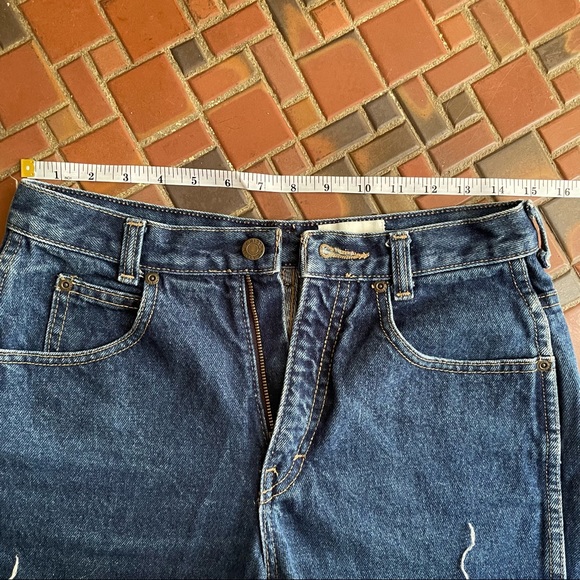 Vintage Calvin Klein cut off shorts - Picture 2 of 6